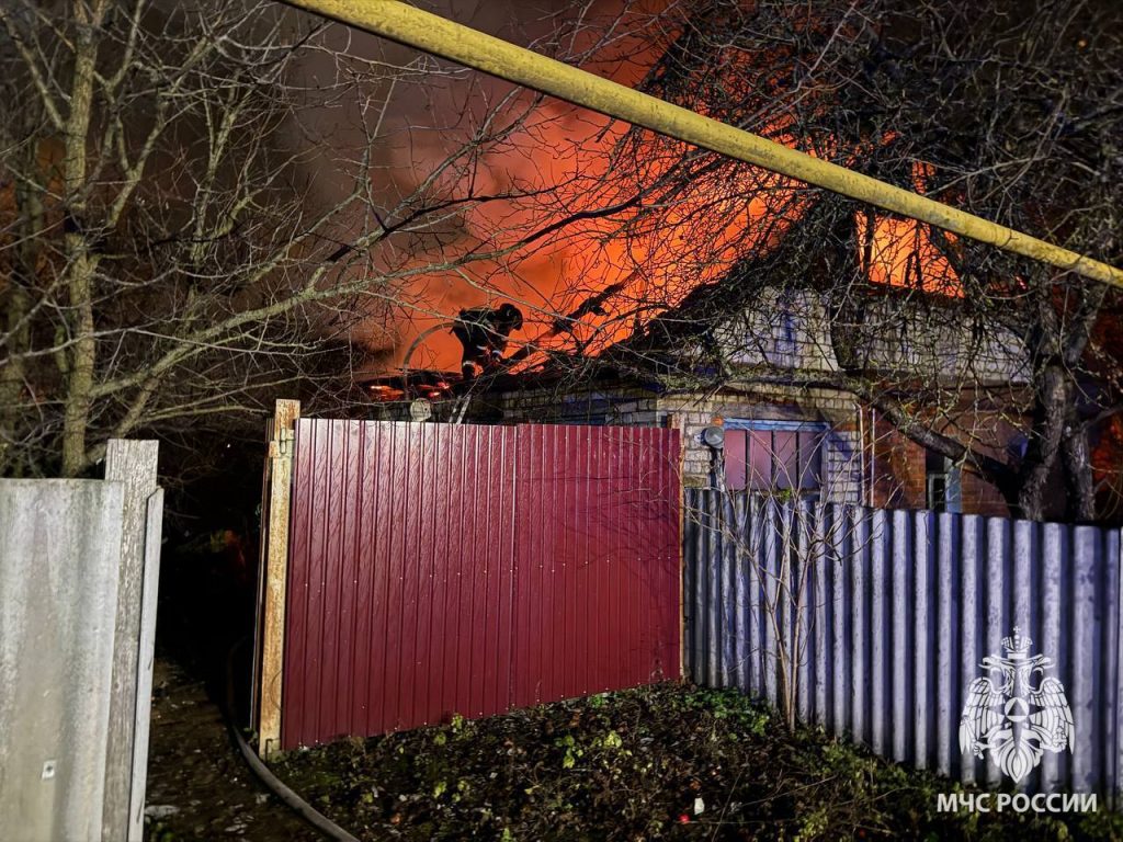 Пожар в частном доме под Белгородом: предположительная причина — неисправная электропроводка
