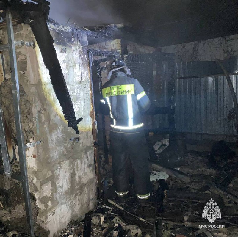 Пожар в дачном доме в посёлке Северный: повреждено 25 квадратных метров