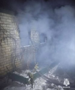 Пожар в летней кухне произошел в Красненском округе