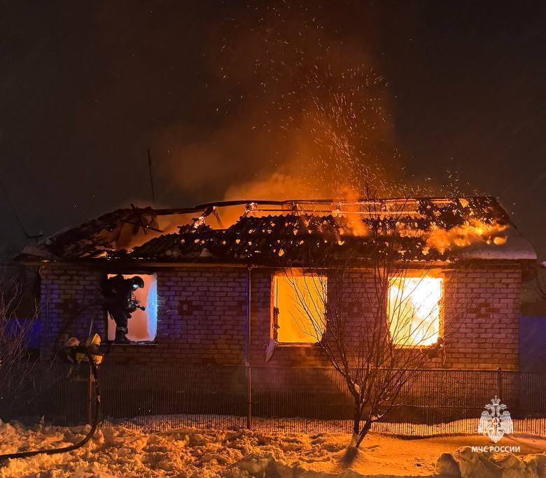 Трагедия в Незнамово: пожар в жилом доме унес жизнь пожилой женщины