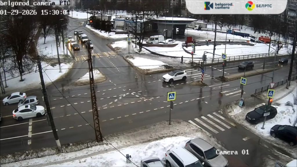 ДТП на перекрестке Губкина и Королёва: водитель ВАЗа не уступил дорогу при развороте