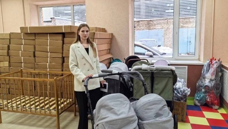 Белгородские семьи могут получить детские вещи во временное пользование