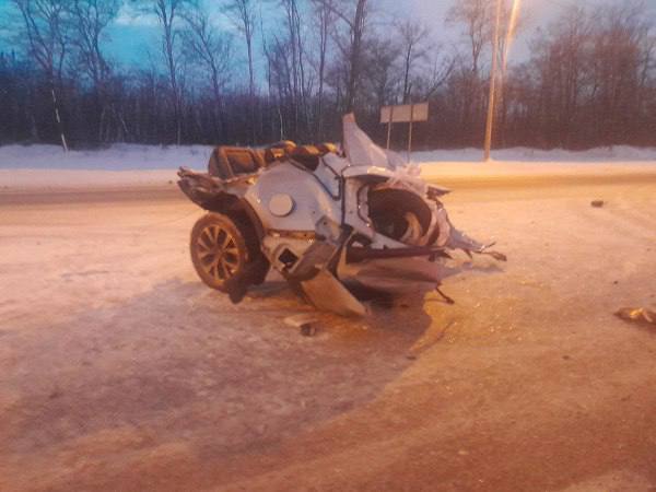Смертельная авария в Ивнянском округе: водитель легковушки не справился с управлением