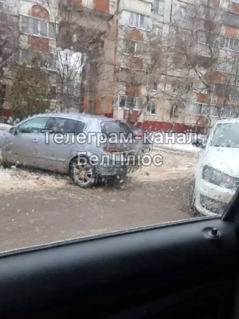 Столкновение автомобилей на улице Буденного в Белгороде