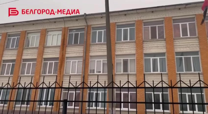 Аварийные работы в белгородской школе: устраняют последствия разморозки отопления