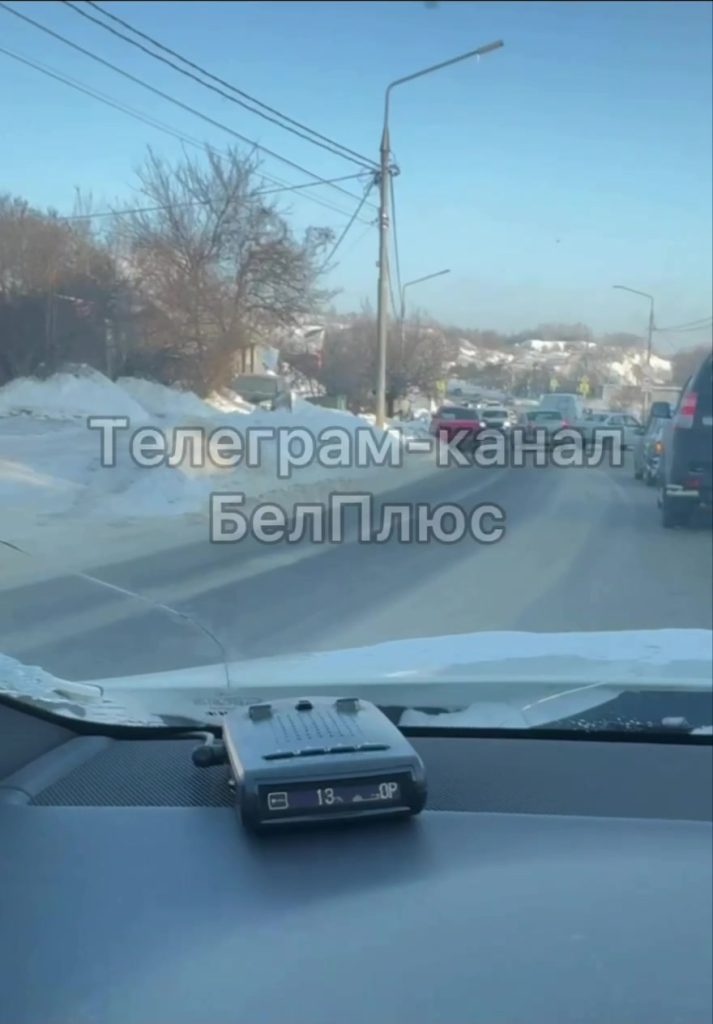 Дорожное происшествие на улице Калинина привело к образованию масштабной пробки