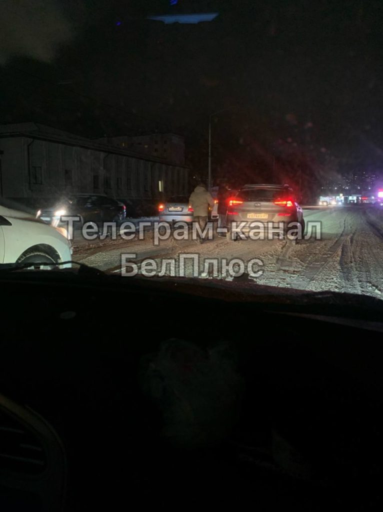 Тройное ДТП возле остановки «Родина» в Белгороде