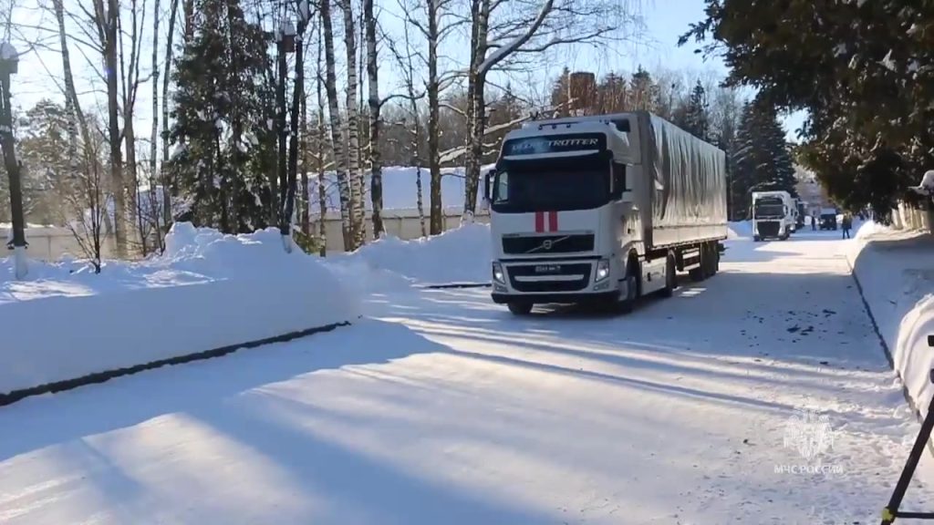 МЧС направляет технику и спасателей для восстановления энергоснабжения в Белгородской области