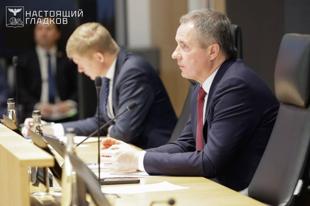 Губернатор Гладков объяснил сбой в социальных выплатах последствиями атак ВСУ