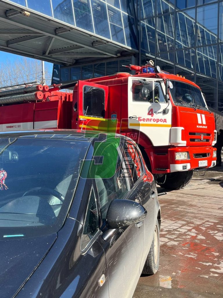 Автоматическая пожарная сигнализация сработала в торговом центре «МегаГринн»