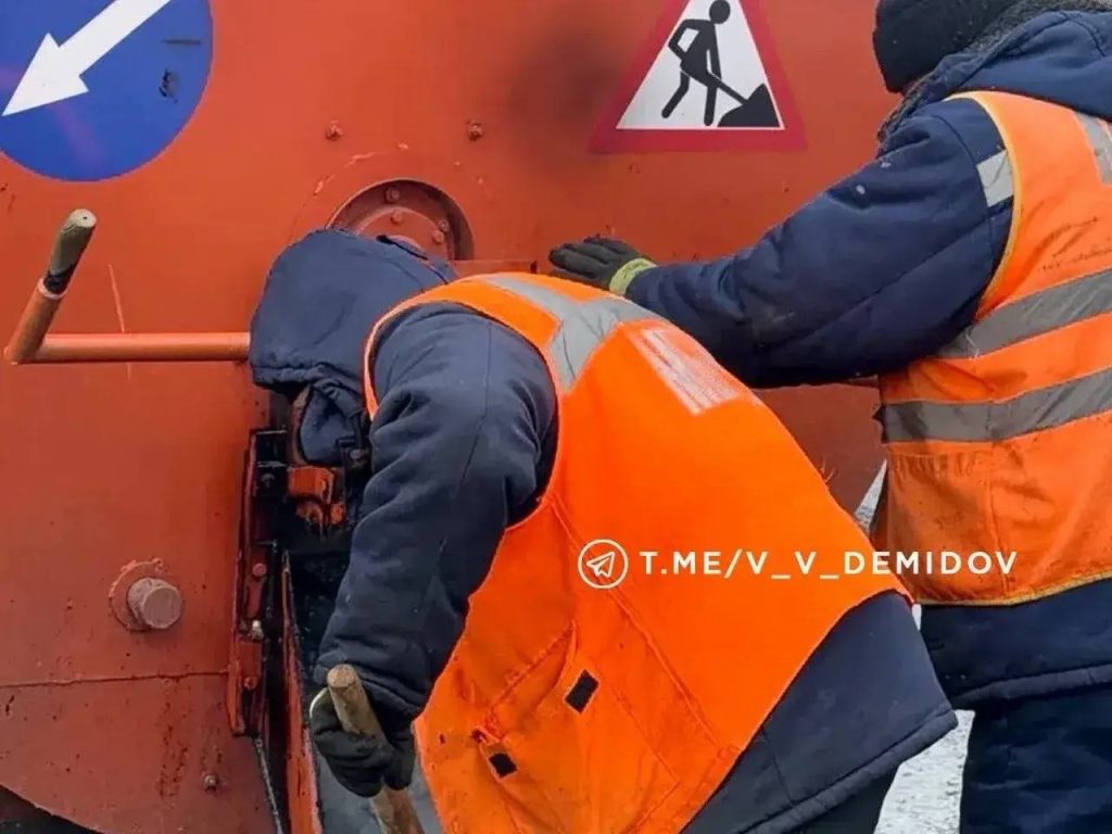 Дорожные ямы в Белгородской области должны исчезнуть к началу мая