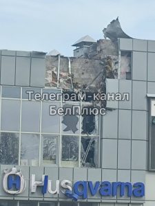 Беспилотник атаковал торговый центр в селе Таврово