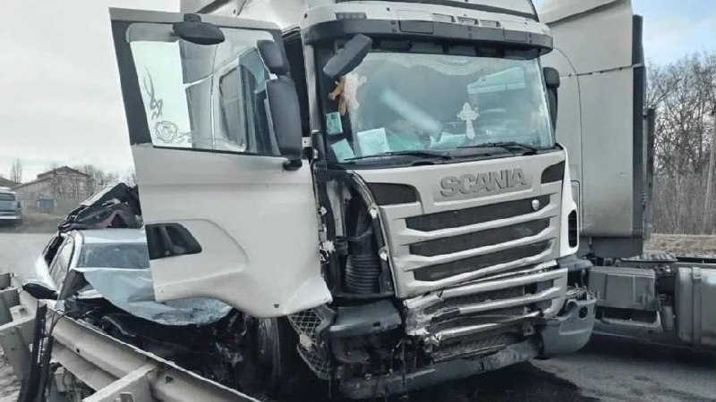 Водитель из Белгорода устроил ДТП в Воронежской области: пострадали четверо, включая детей