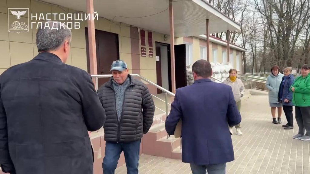 Три атаки дронов на Шебекинский округ пресечены во время встречи губернатора с жителями