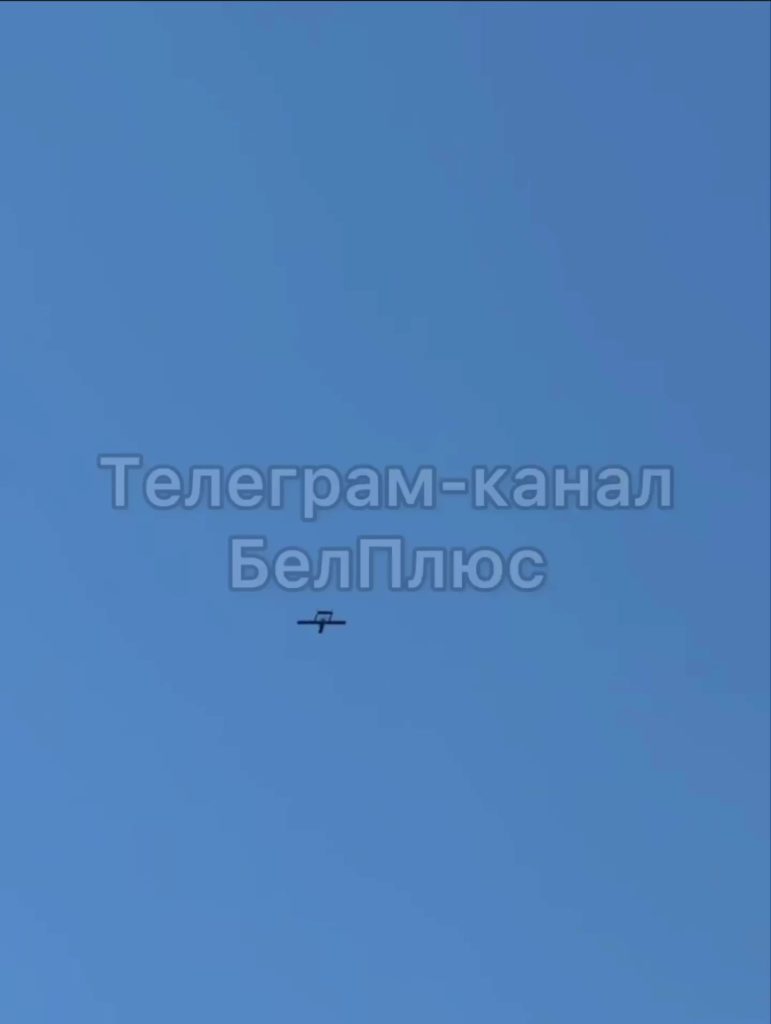 В небе над Яковлевским округом заметили вражеский беспилотник